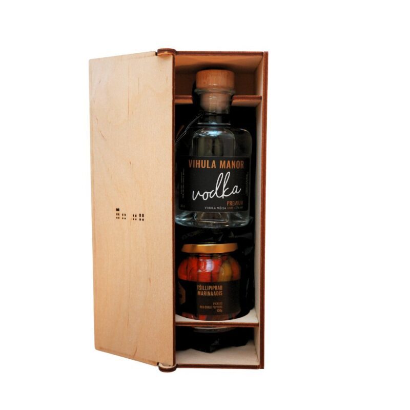 wooden-box-vodka-chili